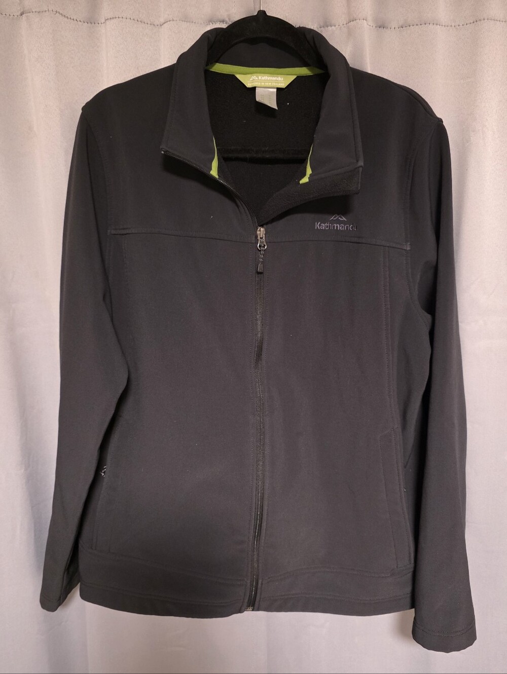 Kathmandu Women's Softshell Jacket XL Gray